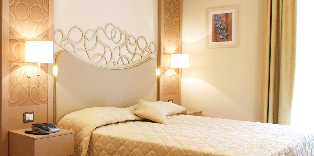 Hotel Duchessa Della Sila 산 조반니 인피오리 외부 사진