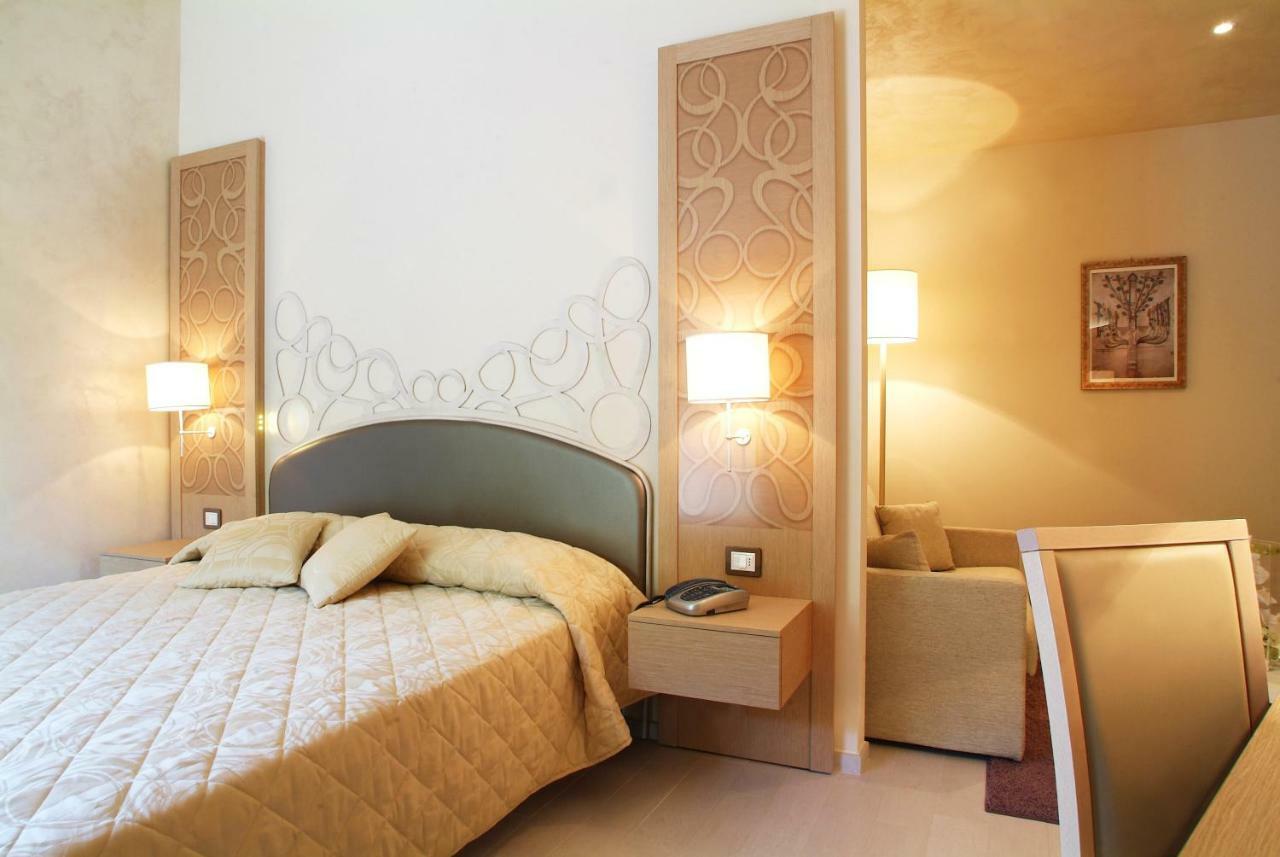 Hotel Duchessa Della Sila 산 조반니 인피오리 외부 사진